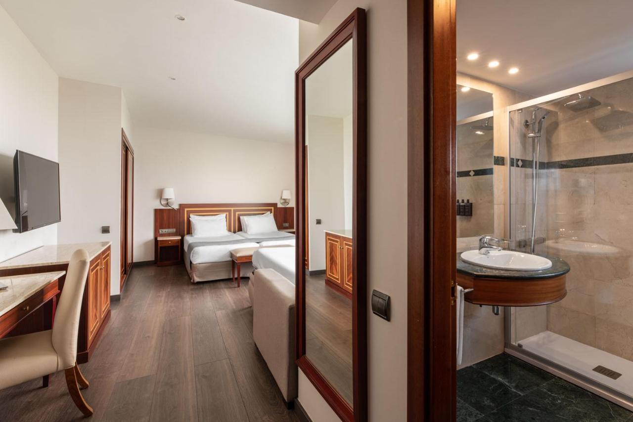 Eurostars Ciudad De La Coruna Luaran gambar